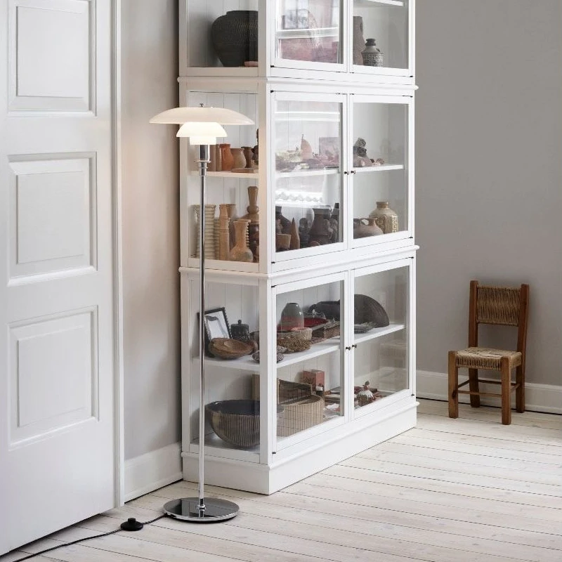 PH gulvlampe i krom og med 3 glassk&aelig;rme i stue